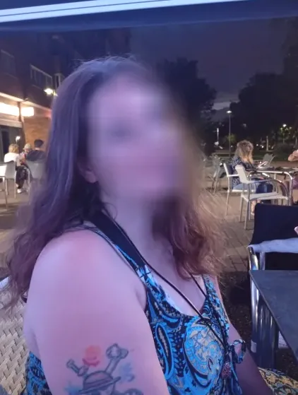 Josephine, 34