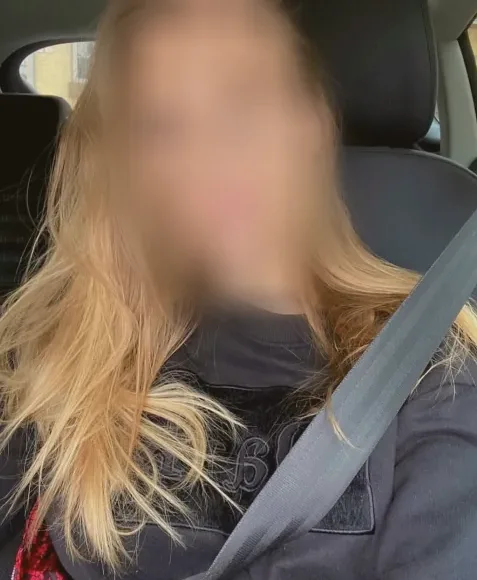 Svenja, 32